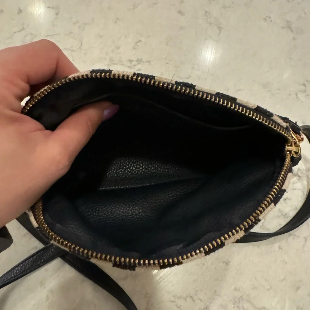 Ralph Lauren cream and navy shoulder bag with adjustable leather strap - Picture 8 of 16